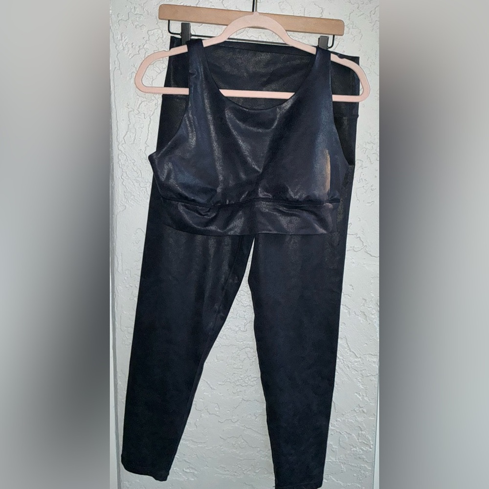 Aerie 2-Piece Navy Blue Workout Set - Size XL